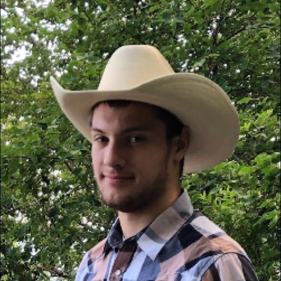 Meet your Posher, Carter - Picture 1 of 1